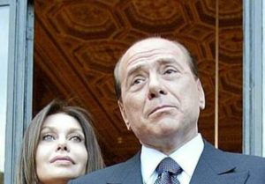 Berlusconi, assegno da 1,4 mln al mese a Veronica Lario