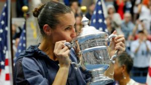 Flavia-Pennetta-con-la-Coppa-degli-Us-Open