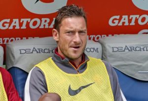 Roma's captain Francesco Totti sits on the bench during the Italian Serie A soccer match AS Roma vs Genoa CFC at Olimpico stadium in Rome, Italy, 03 May 2015. ANSA/ALESSANDRO DI MEO