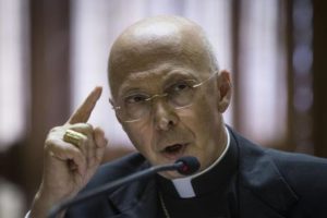 The President of the Italian Bishops' Conference (CEI), Cardinal Angelo Bagnasco, speaks during a press conference at the end of the 68th Italian Episcopal Conference at the Vatican, 21 May 2015. ANSA/ANGELO CARCONI