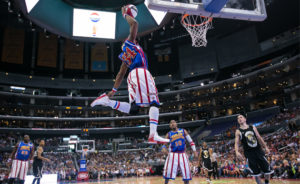 Harlem_Globetrotters_Spotlight_3