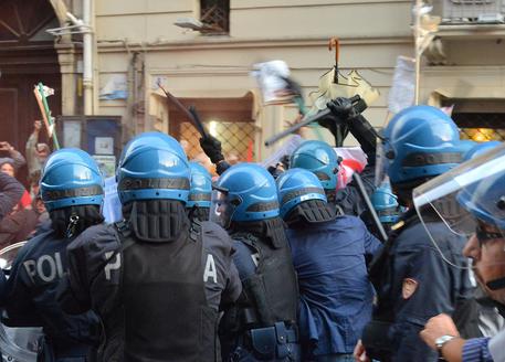 Scontri a Catania, fermate due persone