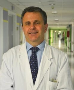 Il direttore del reparto di Cardiologia dell'Ospedale di Baggiovara di Modena, Stefano Tondi, in una foto tratta dal sito web dell'Ausl di Modena, 11 novembre 2016. Tondi, aggredito ieri sera a Vignola da un uomo che gli ha spruzzato acido soprattutto sul viso, è ricoverato in prognosi riservata al Policlinico di Modena. L'aggressione sarebbe avvenuta nei pressi dell'abitazione del dottore, che stava rientrando in compagnia del figlio, a sua volta raggiunto dall'acido riportando solo lievi lesioni. WEB +++ATTENZIONE LA FOTO NON PUO? ESSERE PUBBLICATA O RIPRODOTTA SENZA L?AUTORIZZAZIONE DELLA FONTE DI ORIGINE CUI SI RINVIA+++