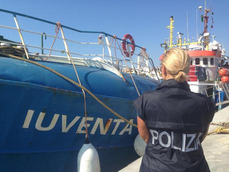 ++ Migranti:pm Trapani,su Iuventa scortati da trafficanti ++