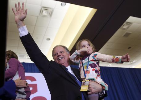 Alabama: media Usa, vince democratico Jones