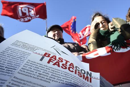 Skinheads Como: al via raduno anti fascista promosso da Pd