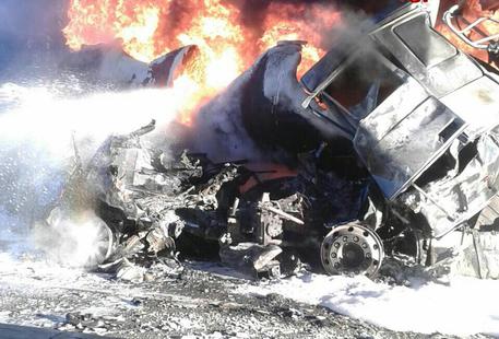 2 kids among 6 killed by tanker truck fire