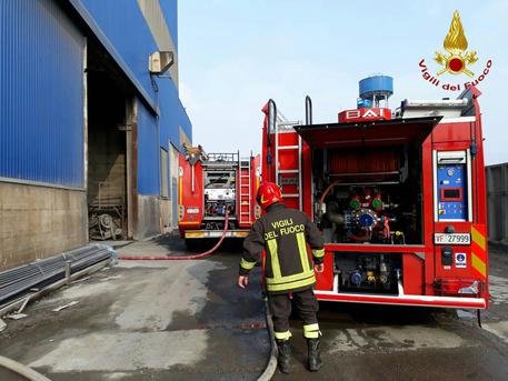 ++ Incidente acciaieria:per 2 feriti ustioni tutto corpo ++
