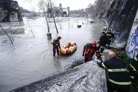Roma:se esonda Tevere 28mld danni, ma diga salverà città