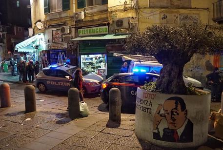 Salumiere muore d’infarto durante tentata rapina a Napoli