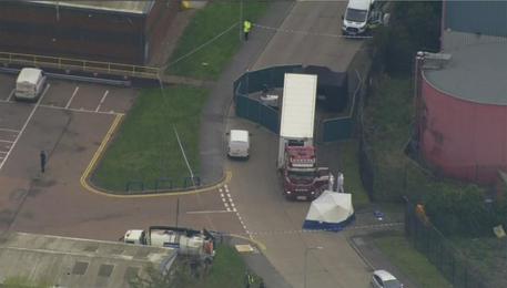 Gb: trovati 39 corpi in un container, un arresto