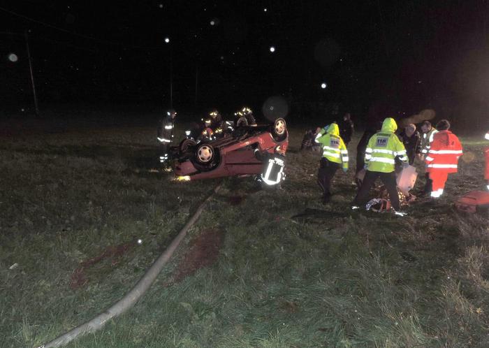 >>>ANSA/ SEDICENNE PRENDE L’AUTO DELLA MADRE, MUORE IN UN INCIDENTE