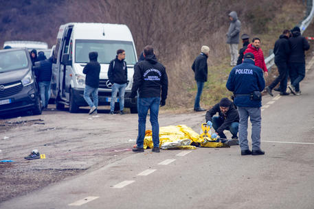 Tifoserie rivali, uomo investito muore nel Potentino