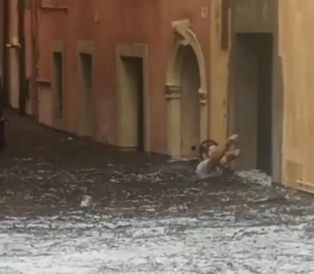 ++ Maltempo: Veneto, nubifragio su Verona, Vicenza e Padova ++