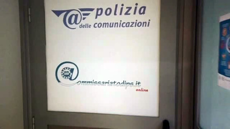 FRAME DA VIDEO POLIZIA DI STATO – DENUNCIATO DALLA POLIZIA POSTALE L´AUTORE DEGLI INSULTI CHOC ALLA DEPUTATA LUCIA ANNIBALI.