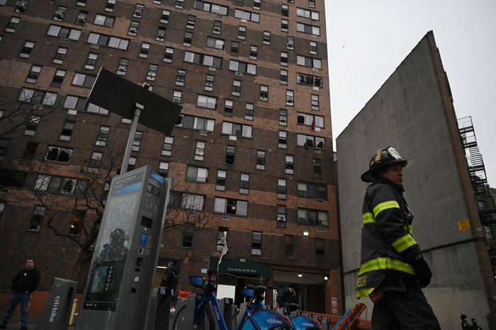 US-FIRE-NEWYORK