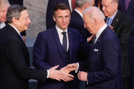 >>>/ PIÙ ARMI ALL’UCRAINA, LA NATO LANCIA L’ALLARME NUCLEARE